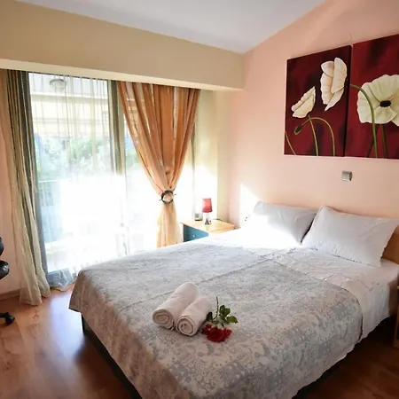 Pantheon 빌라 PalaiónTsiflíkion